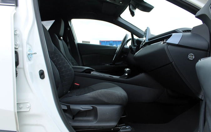 Toyota C-HR cena 107900 przebieg: 34900, rok produkcji 2021 z Kleczew małe 232